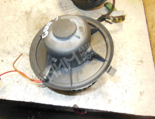 Моторчик печки Volkswagen Golf III (1H) 1991-1997  Volkswagen Golf Golf III (1H) 1991-1997