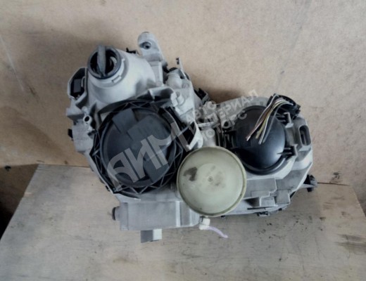 Фара левая Mercedes C (W203) 2000-2004  Mercedes C C (W203) 2000-2004