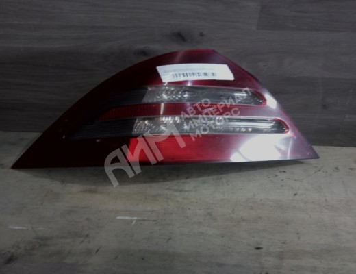 Фонарь задний левый Mercedes C (W203) 2000-2004  Mercedes C C (W203) 2000-2004