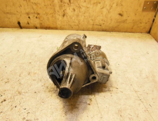 Стартер BMW 3-Series (E46) 2001-2005 рестайлинг  BMW 3-Series 3-Series (E46) 2001-2005 рестайлинг