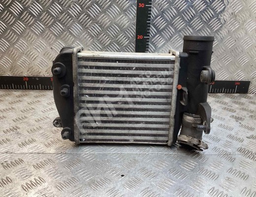 Интеркулер Audi A6 C6 (4F) 2004-2008  Audi A6 A6 C6 (4F) 2004-2008