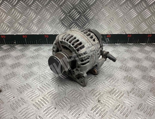 Генератор Audi A4 B7 (8EC, 8ED) 2004-2008  Audi A4 A4 B7 (8EC, 8ED) 2004-2008