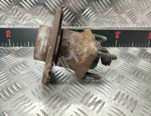 Ступица задняя левая Opel Astra H 2004-2007  Opel Astra Astra H 2004-2007