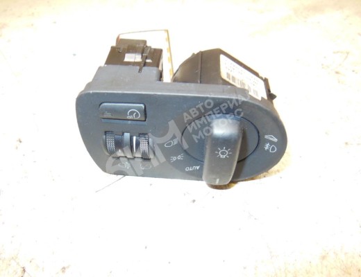 Переключатель света  Audi A3 II (8P) 2003-2005