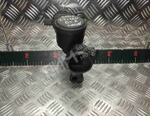 Маслоотделитель (сапун) Seat Leon I (1M) 1998-2006  Seat Leon Leon I (1M) 1998-2006