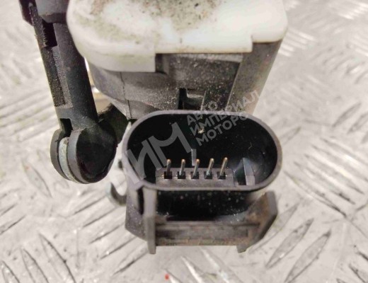 Замок двери передней левой Audi A8 D2 (4D) 1994-2002  Audi A8 A8 D2 (4D) 1994-2002