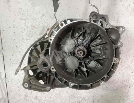 КПП механическая (МКПП) 6-ступенчатая Volvo V50 (MW) 2003-2007  Volvo V50 V50 (MW) 2003-2007