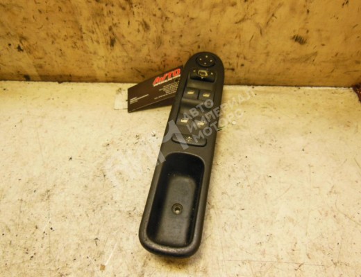 Блок управления стеклоподъемниками Peugeot 307 (3A/3H) 2001-2005  Peugeot 307 307 (3A/3H) 2001-2005