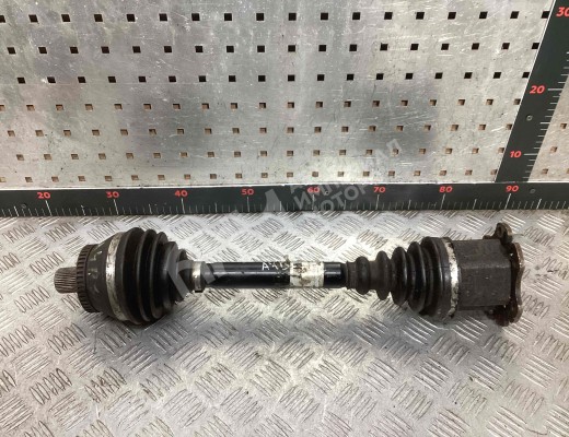 Полуось передняя левая (приводной вал, ШРУС) Audi A4 B6 (8EC, 8E5) 2000-2004  Audi A4 A4 B6 (8EC, 8E5) 2000-2004