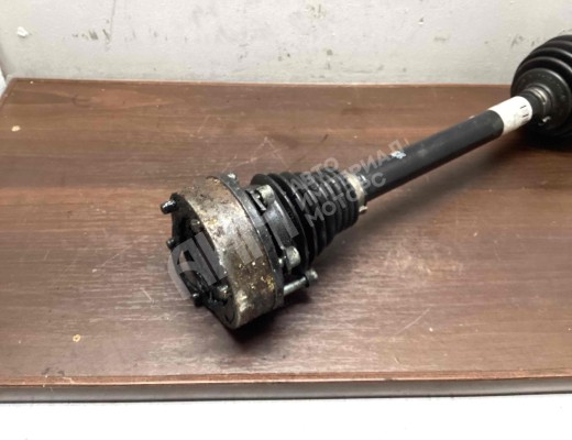 Полуось передняя левая (приводной вал, ШРУС) Volkswagen Golf V (1K) 2004-2009  Volkswagen Golf Golf V (1K) 2004-2009