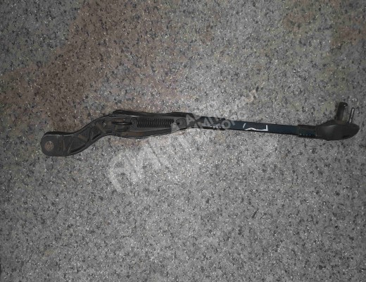 Щеткодержатель (поводок стеклоочистителя, дворник) Mercedes E (W211) 2002-2006  Mercedes E E (W211) 2002-2006