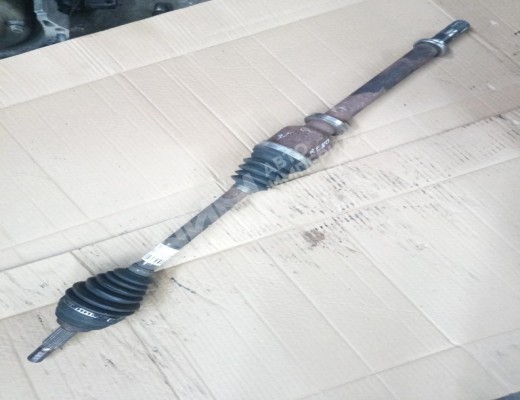 Полуось передняя правая (приводной вал, ШРУС) Renault Megane II 2002-2006  Renault Megane Megane II 2002-2006