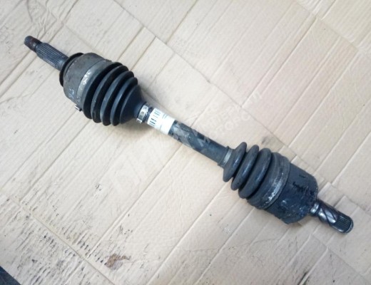 Полуось передняя левая (приводной вал, ШРУС) Kia Sorento I (JC/BL) 2002-2006  Kia Sorento Sorento I (JC/BL) 2002-2006