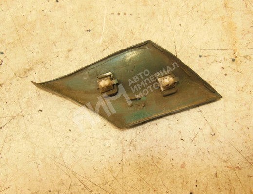 Молдинг крыла заднего левого Volkswagen Passat B4 (3A) 1993-1997  Volkswagen Passat Passat B4 (3A) 1993-1997