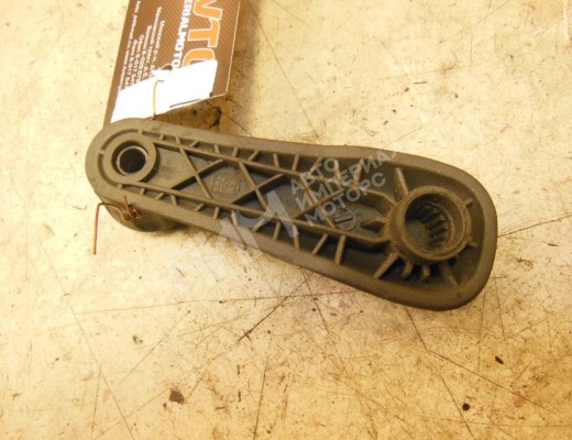 Ручка стеклоподъемника Volkswagen Golf III (1H) 1991-1997  Volkswagen Golf Golf III (1H) 1991-1997