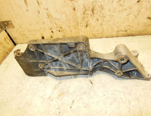 Кронштейн гидроусилителя Volkswagen Golf IV (1J) 1997-2004  Volkswagen Golf Golf IV (1J) 1997-2004