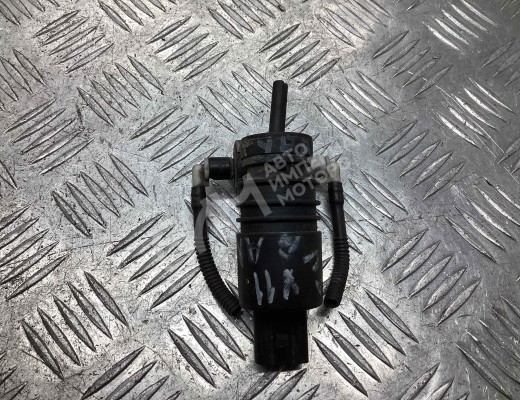 Насос (моторчик) омывателя стекла Volkswagen Touran I (1T) 2003-2006  Volkswagen Touran Touran I (1T) 2003-2006