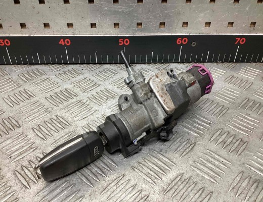 Замок зажигания Audi A4 B6 (8EC, 8E5) 2000-2004  Audi A4 A4 B6 (8EC, 8E5) 2000-2004