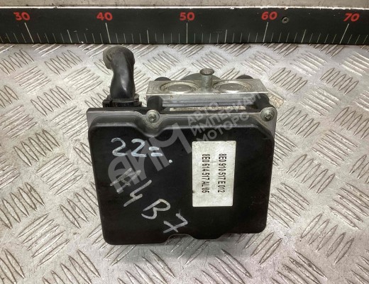 Блок ABS Audi A4 B7 (8EC, 8ED) 2004-2008  Audi A4 A4 B7 (8EC, 8ED) 2004-2008