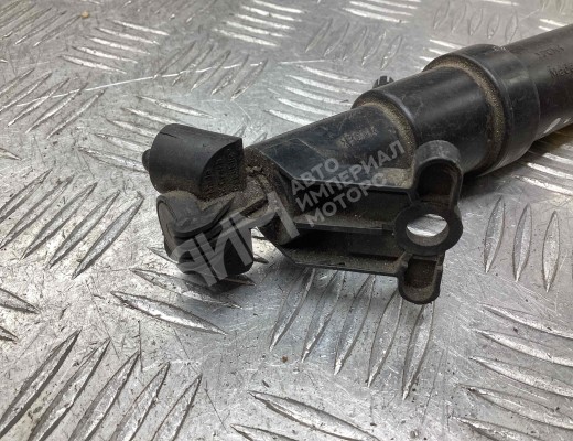 Форсунка омывателя фар Mercedes C (W203) 2000-2004  Mercedes C C (W203) 2000-2004