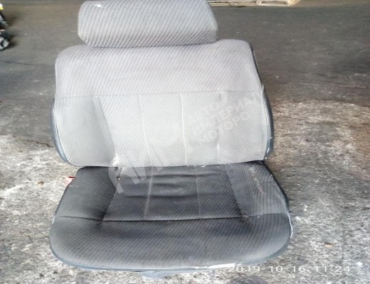 Сиденье переднее левое Peugeot 405 1987-1996  Peugeot 405 405 1987-1996