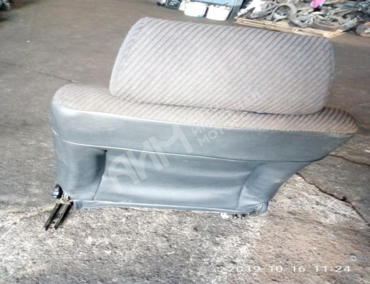 Сиденье переднее левое Peugeot 405 1987-1996  Peugeot 405 405 1987-1996