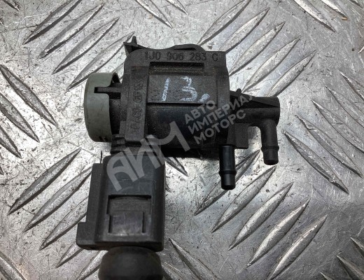 Клапан электромагнитный Audi A6 C5 (4B) 2001-2004 рестайлинг  Audi A6 A6 C5 (4B) 2001-2004 рестайлинг