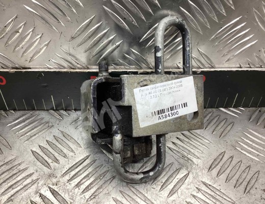 Петля двери передней левой Audi A6 C6 (4F) 2004-2008  Audi A6 A6 C6 (4F) 2004-2008