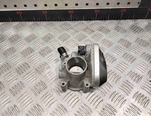 Заслонка дроссельная Volkswagen Golf IV (1J) 1997-2004  Volkswagen Golf Golf IV (1J) 1997-2004