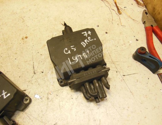 Клапан электромагнитный Volkswagen Touran I (1T) 2006-2010 рестайлинг  Volkswagen Touran Touran I (1T) 2006-2010 рестайлинг