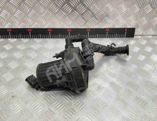 Насос продувки катализатора Volkswagen Golf IV (1J) 1997-2004  Volkswagen Golf Golf IV (1J) 1997-2004