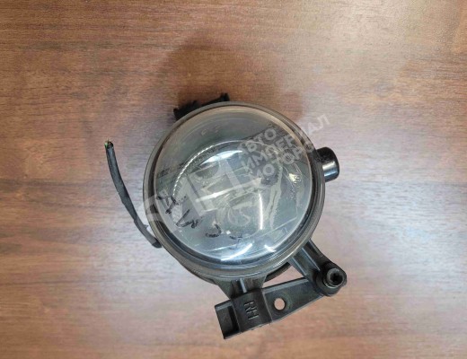 Фара противотуманная правая Ford C-Max I (C214) 2003-2007  Ford C-Max C-Max I (C214) 2003-2007