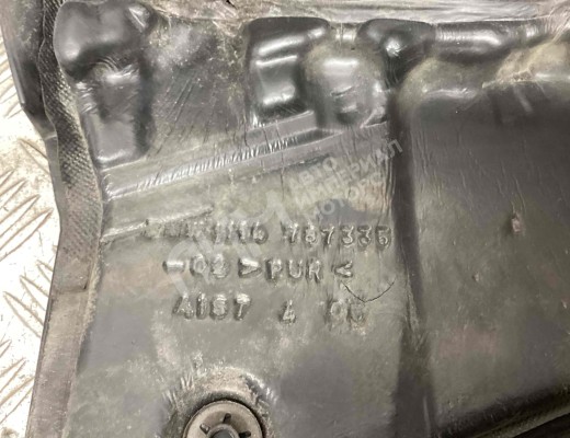 Декоративная крышка двигателя BMW 3-Series (E46) 2001-2005 рестайлинг  BMW 3-Series 3-Series (E46) 2001-2005 рестайлинг