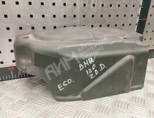 Декоративная крышка двигателя BMW 5-Series (E60/61) 2003-2007  BMW 5-Series 5-Series (E60/61) 2003-2007