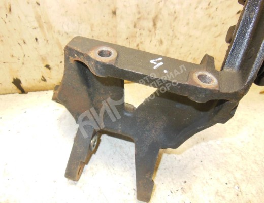 Кронштейн генератора Nissan Sunny (Y10) 1990-2000  Nissan Sunny Sunny (Y10) 1990-2000