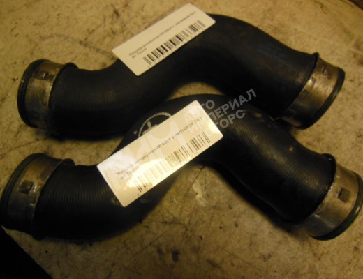 Патрубок интеркулера Volkswagen Golf V (1K) 2004-2009  Volkswagen Golf Golf V (1K) 2004-2009