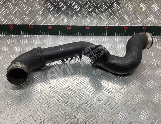 Патрубок интеркулера Volkswagen Golf+ V (5M) 2005-2014  Volkswagen Golf Plus Golf+ V (5M) 2005-2014