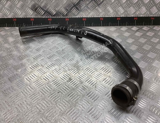 Патрубок интеркулера Renault Laguna II (X74) 2001-2005  Renault Laguna Laguna II (X74) 2001-2005