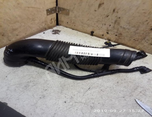 Патрубок впускного коллектора Peugeot 307 (3A/3H) 2001-2005  Peugeot 307 307 (3A/3H) 2001-2005