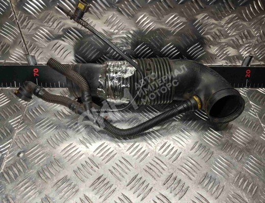 Патрубок впускного коллектора Peugeot 307 (3A/3H) 2001-2005  Peugeot 307 307 (3A/3H) 2001-2005