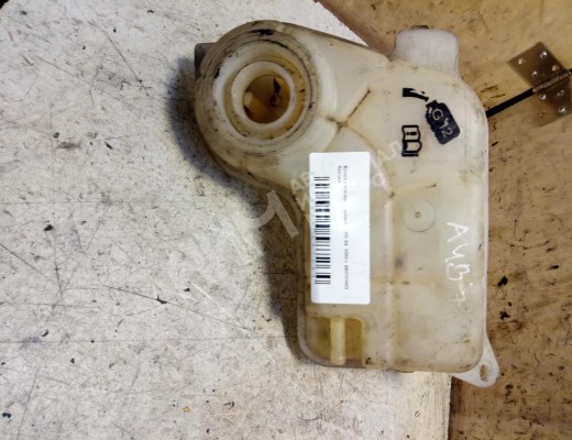 Бачок расширительный Audi A4 B6 (8EC, 8E5) 2000-2004  Audi A4 A4 B6 (8EC, 8E5) 2000-2004