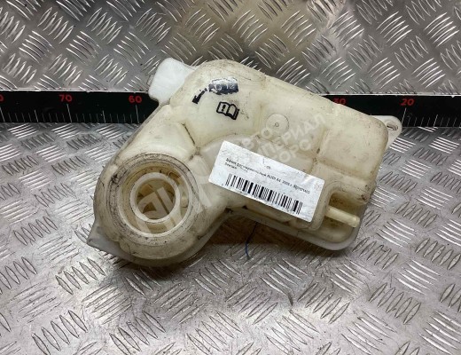 Бачок расширительный Audi A4 B6 (8EC, 8E5) 2000-2004  Audi A4 A4 B6 (8EC, 8E5) 2000-2004