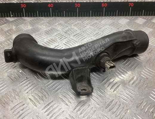 Патрубок интеркулера Toyota Corolla Verso II (AR10) 2004-2009  Toyota Corolla Verso Corolla Verso II (AR10) 2004-2009