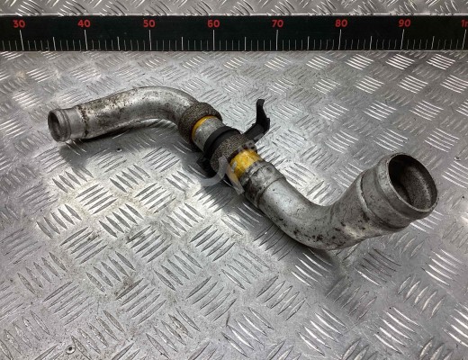 Патрубок впускного коллектора Audi A6 C5 (4B) 1997-2001  Audi A6 A6 C5 (4B) 1997-2001