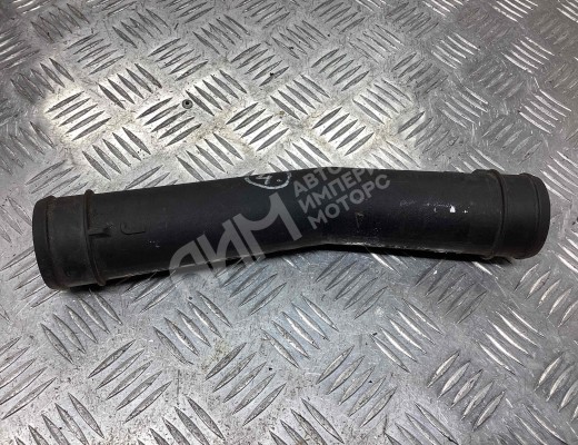 Патрубок интеркулера Volkswagen Sharan I (7M) 2000-2003 рестайлинг  Volkswagen Sharan Sharan I (7M) 2000-2003 рестайлинг