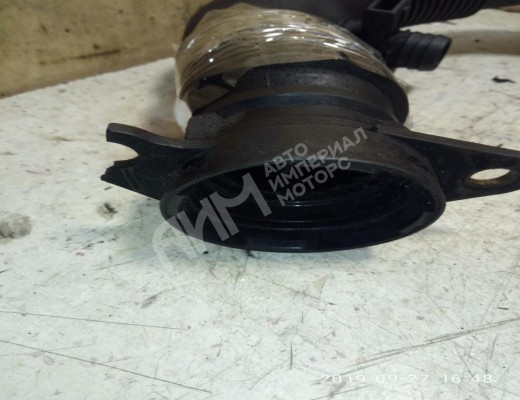 Патрубок интеркулера Volkswagen Polo IV (9N) 2001-2005  Volkswagen Polo Polo IV (9N) 2001-2005