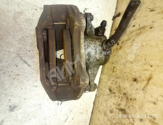 Суппорт передний правый Mercedes E (W211) 2002-2006  Mercedes E E (W211) 2002-2006