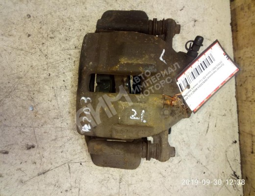 Суппорт передний левый Mercedes C (W203) 2004-2007 рестайлинг  Mercedes C C (W203) 2004-2007 рестайлинг