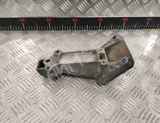 Кронштейн двигателя Mercedes Sprinter I (W901-905) 1995-2006  Mercedes Sprinter Sprinter I (W901-905) 1995-2006