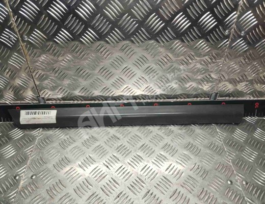 Молдинг двери задней правой Audi A6 C5 (4B) 1997-2001  Audi A6 A6 C5 (4B) 1997-2001